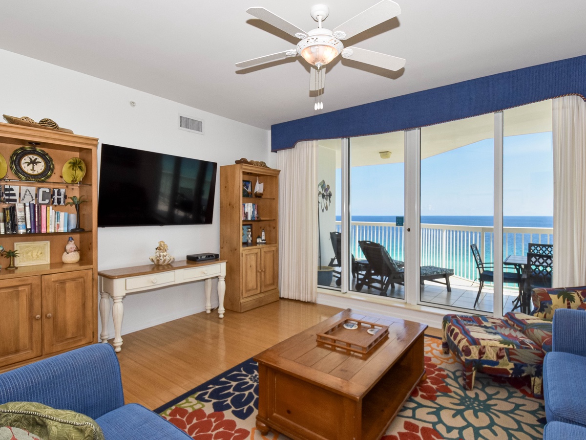 Silver Beach Towers E1206