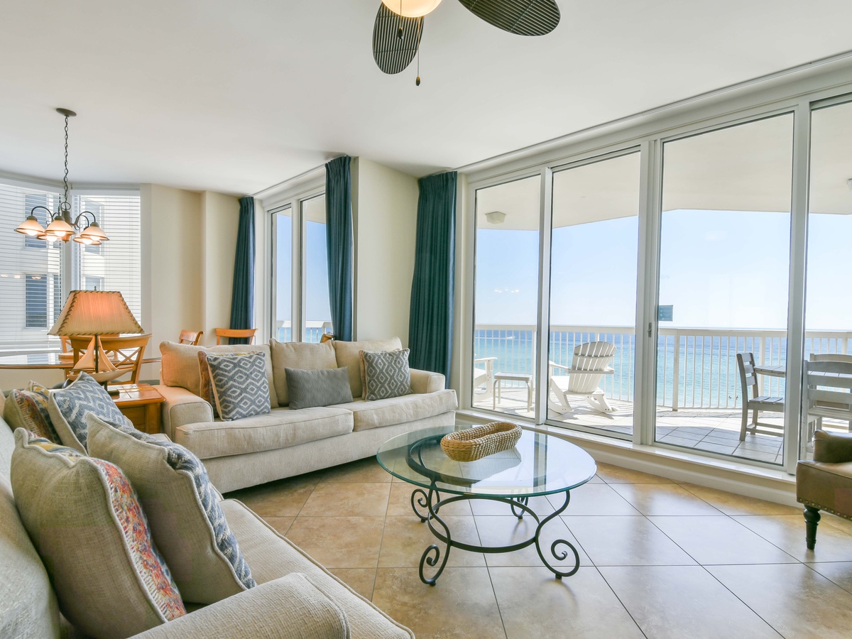 Silver Beach Towers W601