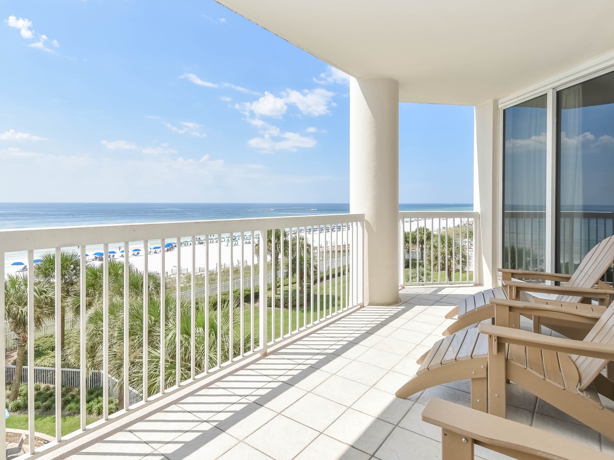 Silver Beach Tower West 403- Balcony
