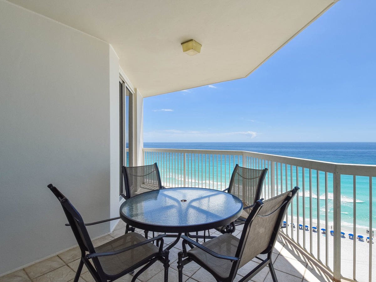 Silver Beach Towers West 1406 - Balcony Seating