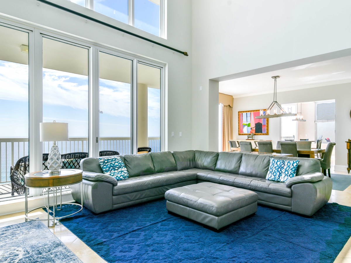 Silver Beach Towers WPH1903