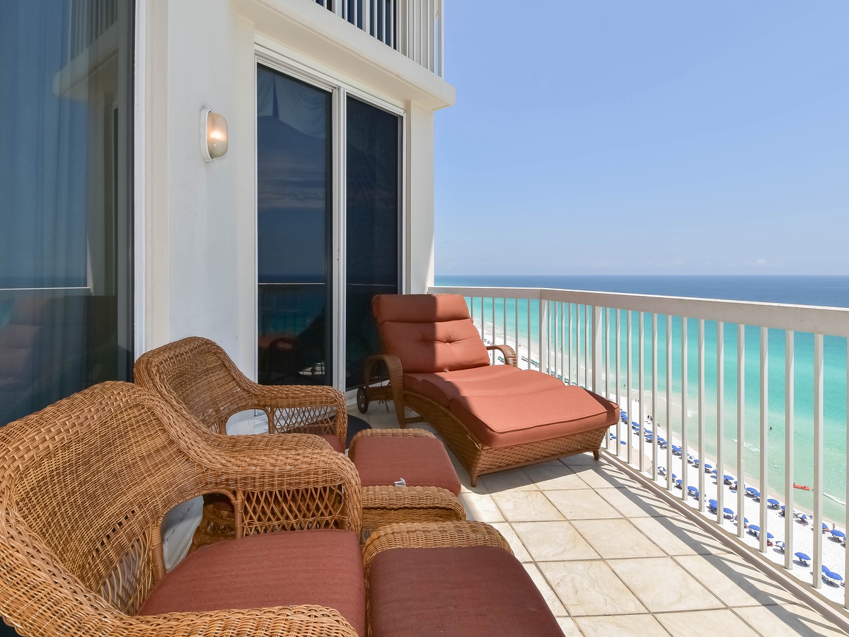 Silver Beach Towers West Penthouse 1704 - Balcony