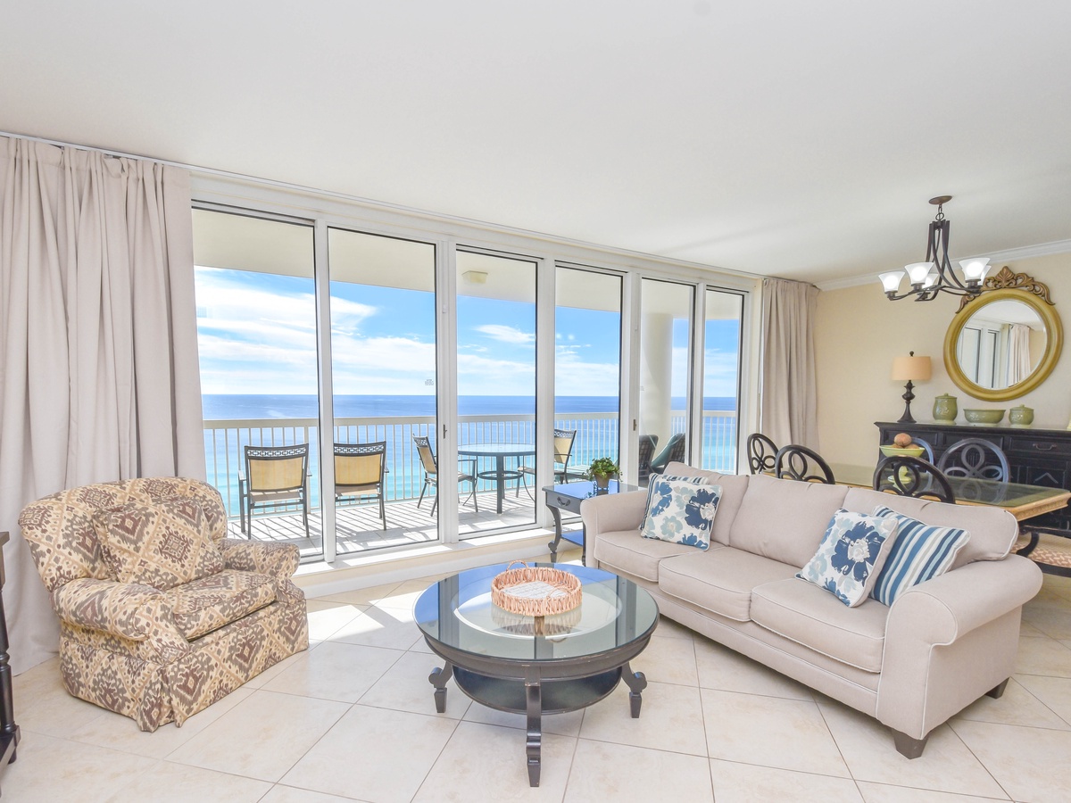 Silver Beach Towers W1203