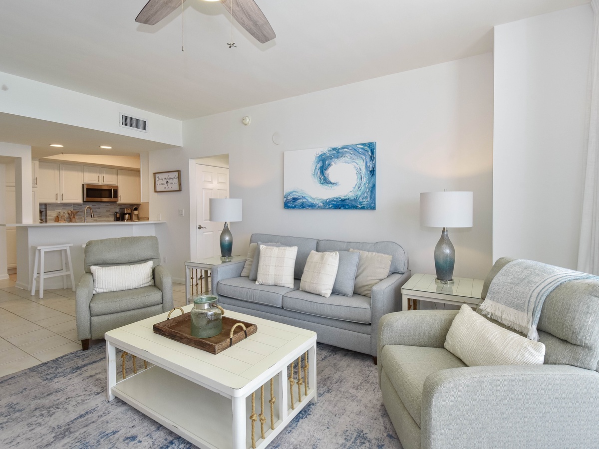 Silver Beach Towers E1102
