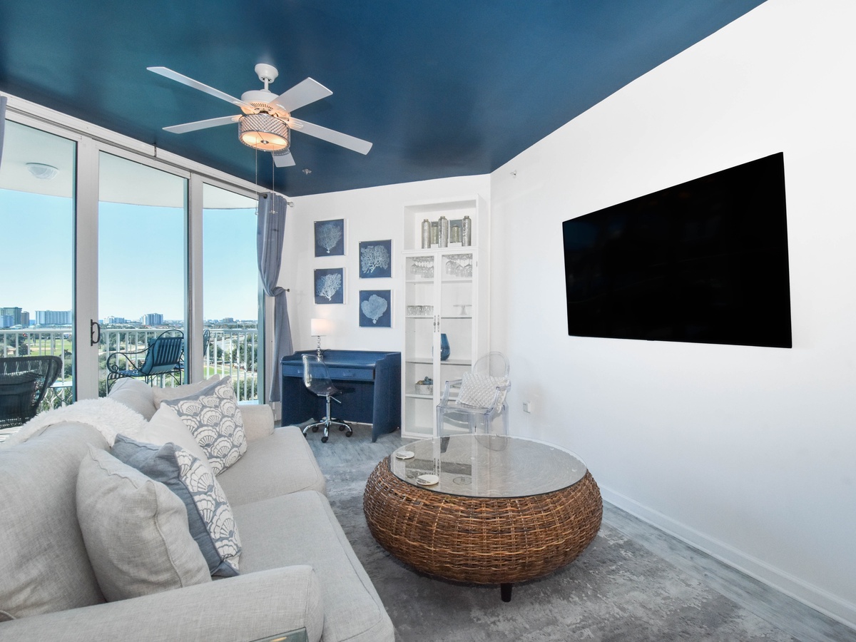 The Palms of Destin 21004 - Living Area with Flat-Screen TV