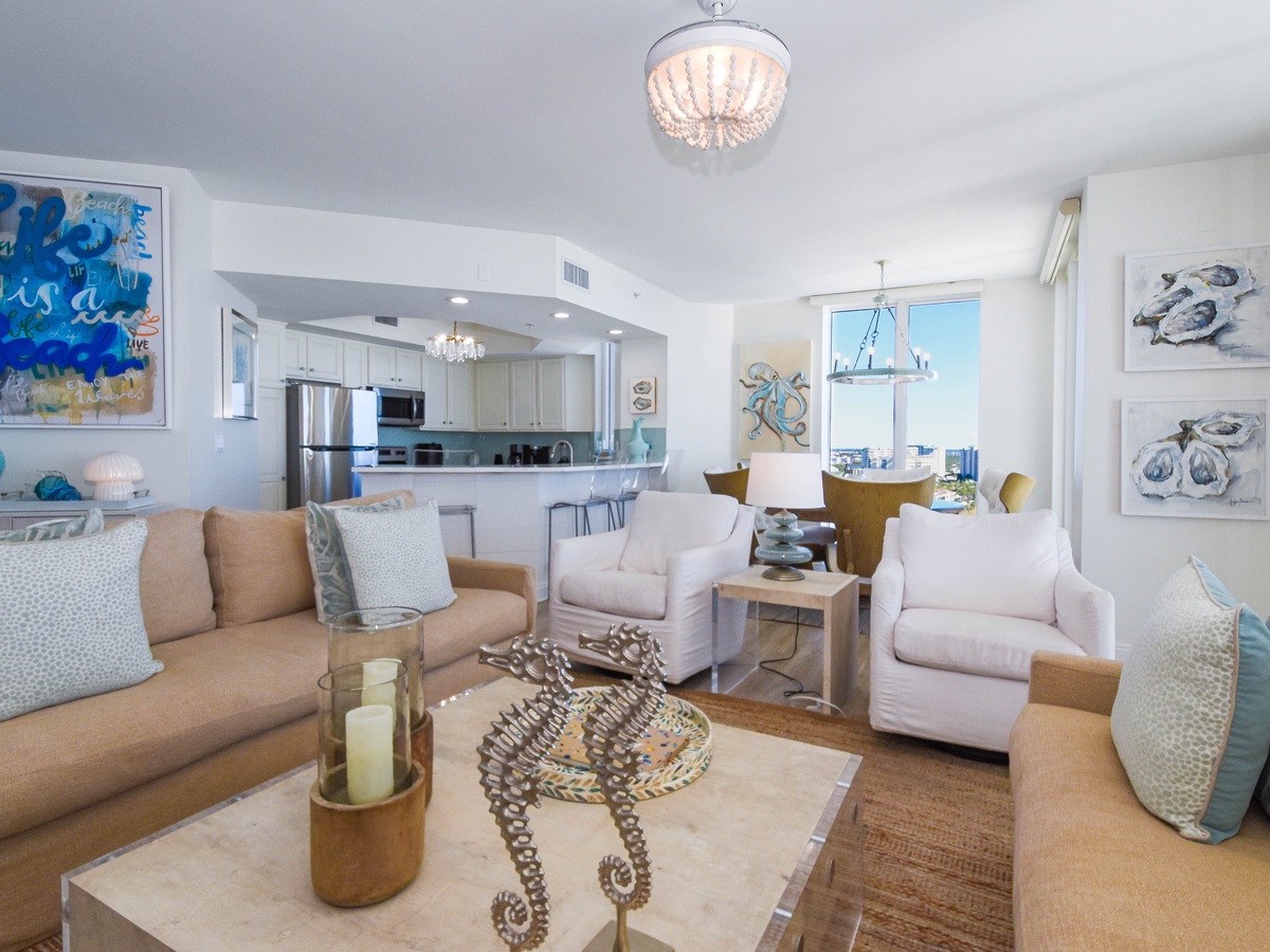 Silver Beach Towers E1601