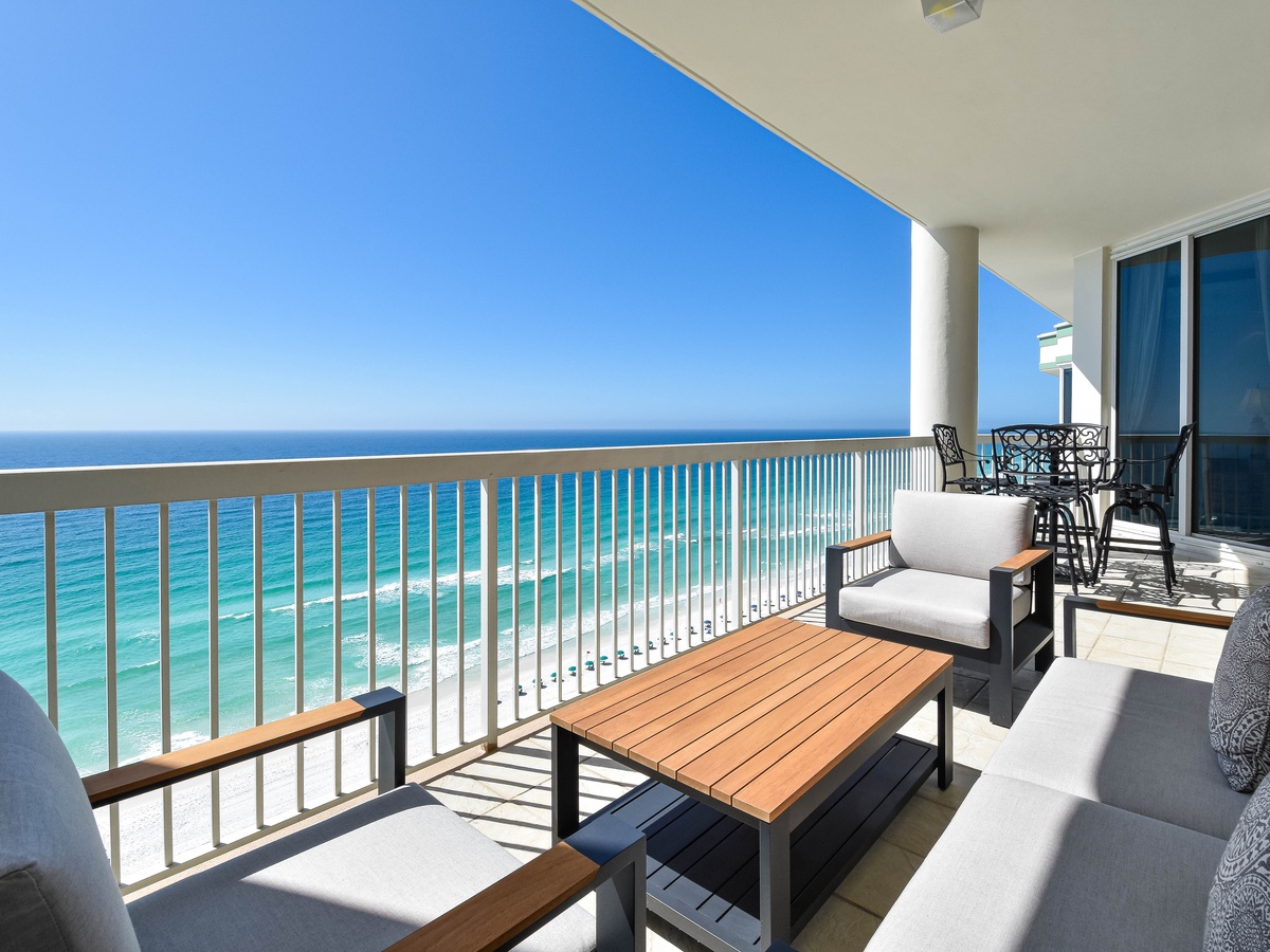 Silver Beach Towers West 1803 - Balcony