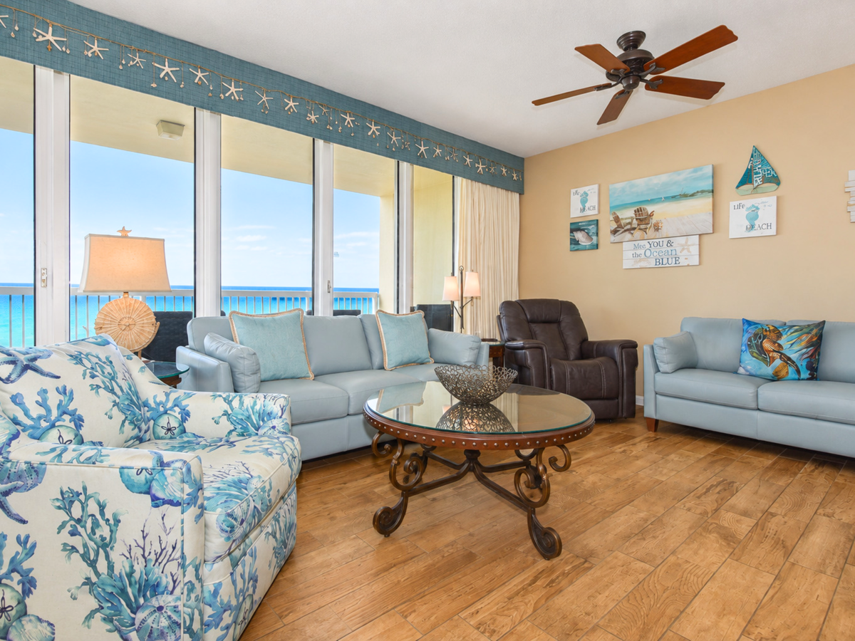 Silver Beach Towers W504