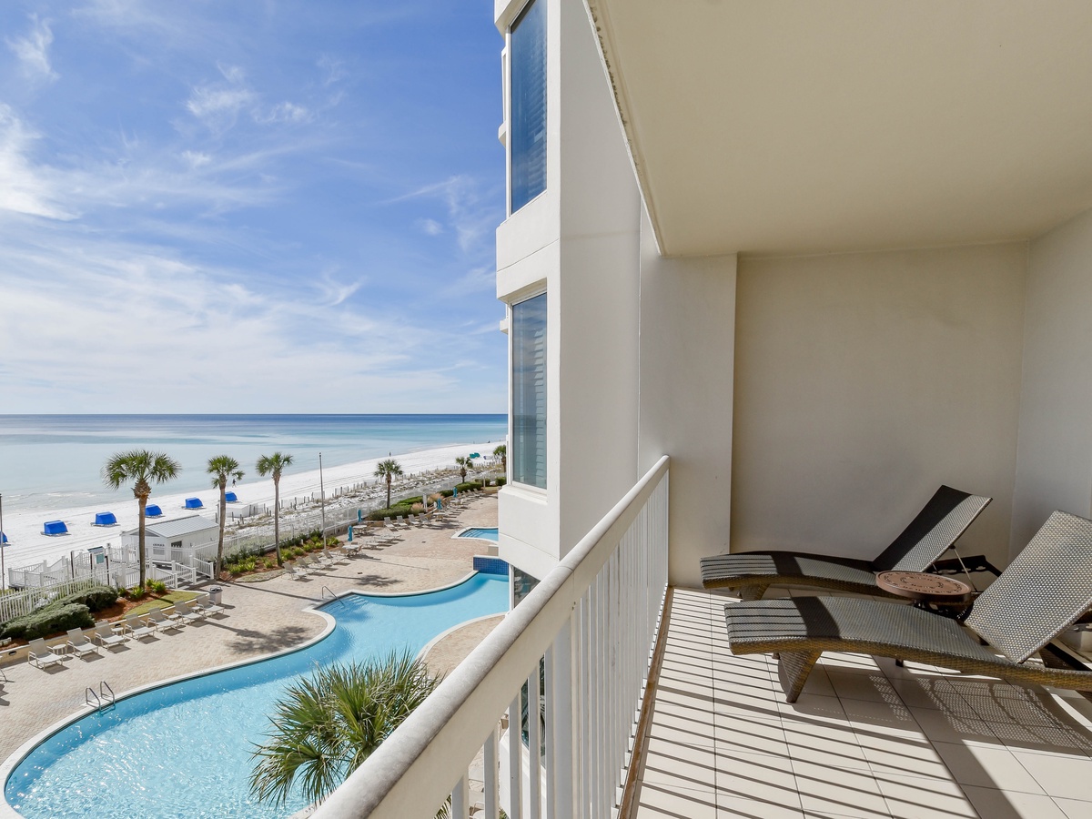 Silver Beach Towers East 404 - Balcony