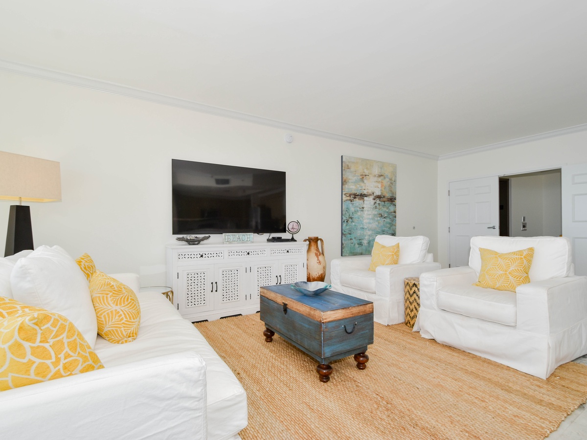 Silver Shells St. Maarten 805- Living Area