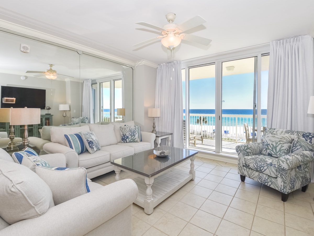 Silver Beach Towers W302