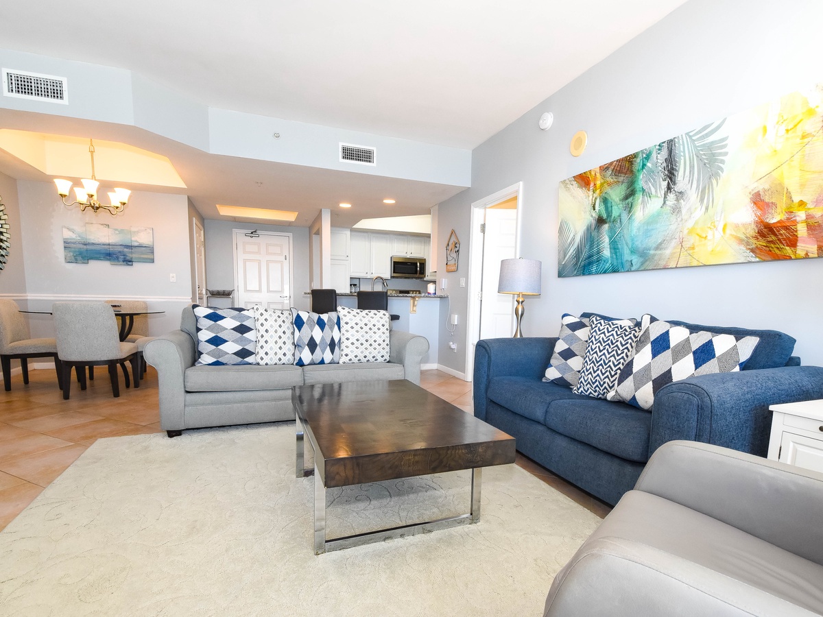 Silver Beach Towers East 802- Living Area