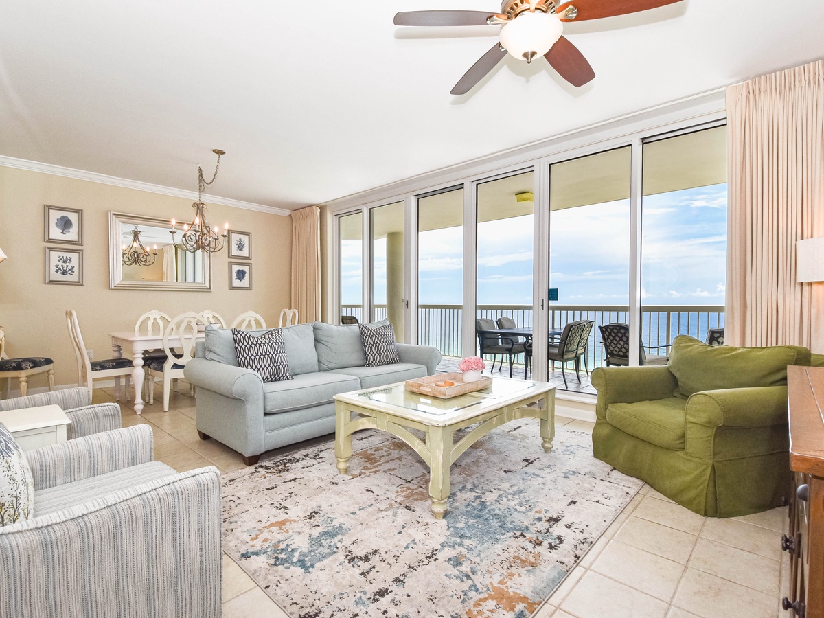 Silver Beach Towers W1604