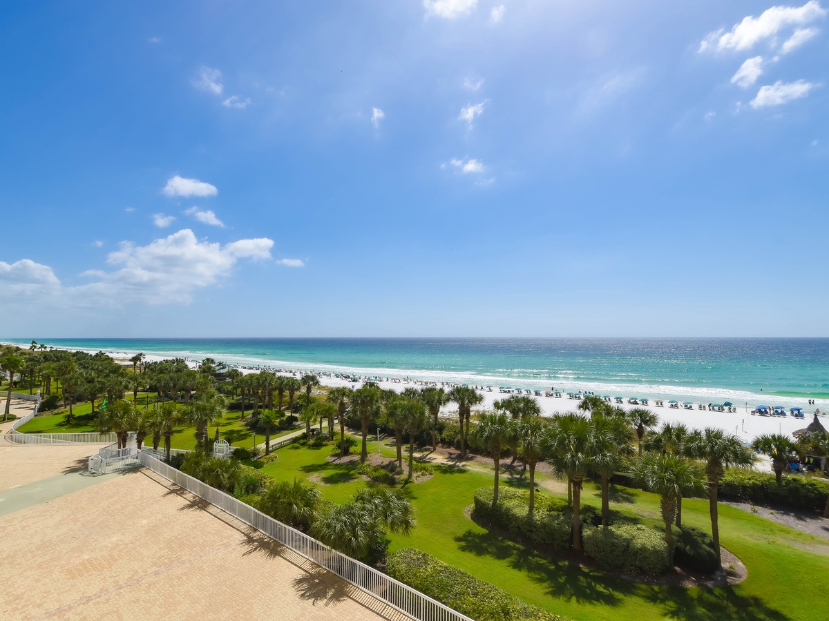 Silver Shells St. Maarten 507 - Balcony View