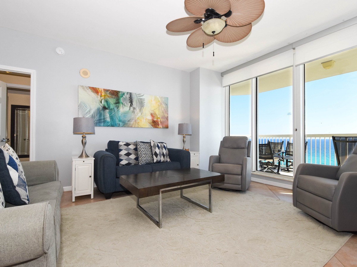 Silver Beach Towers E802