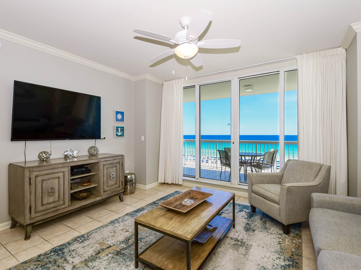 Silver Beach Towers E505