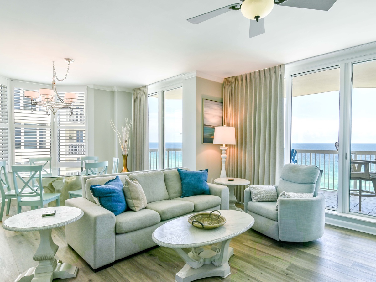 Silver Beach Towers W1201