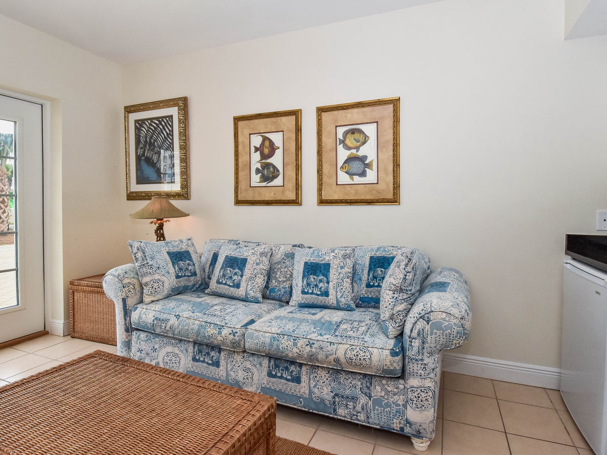 Silver Shells St. Maarten Cabana 5 - Seating Area