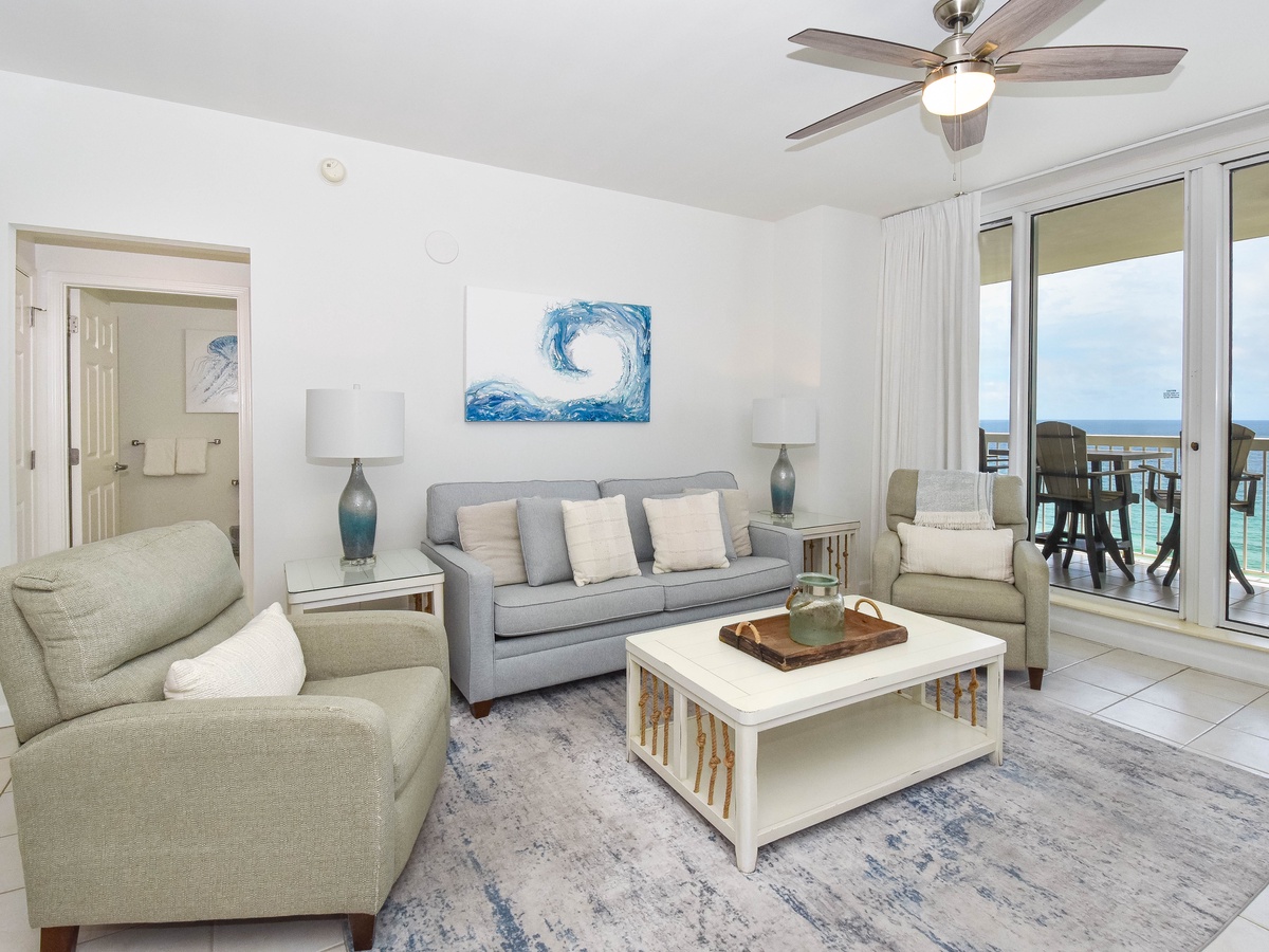 Silver Beach Towers E1102