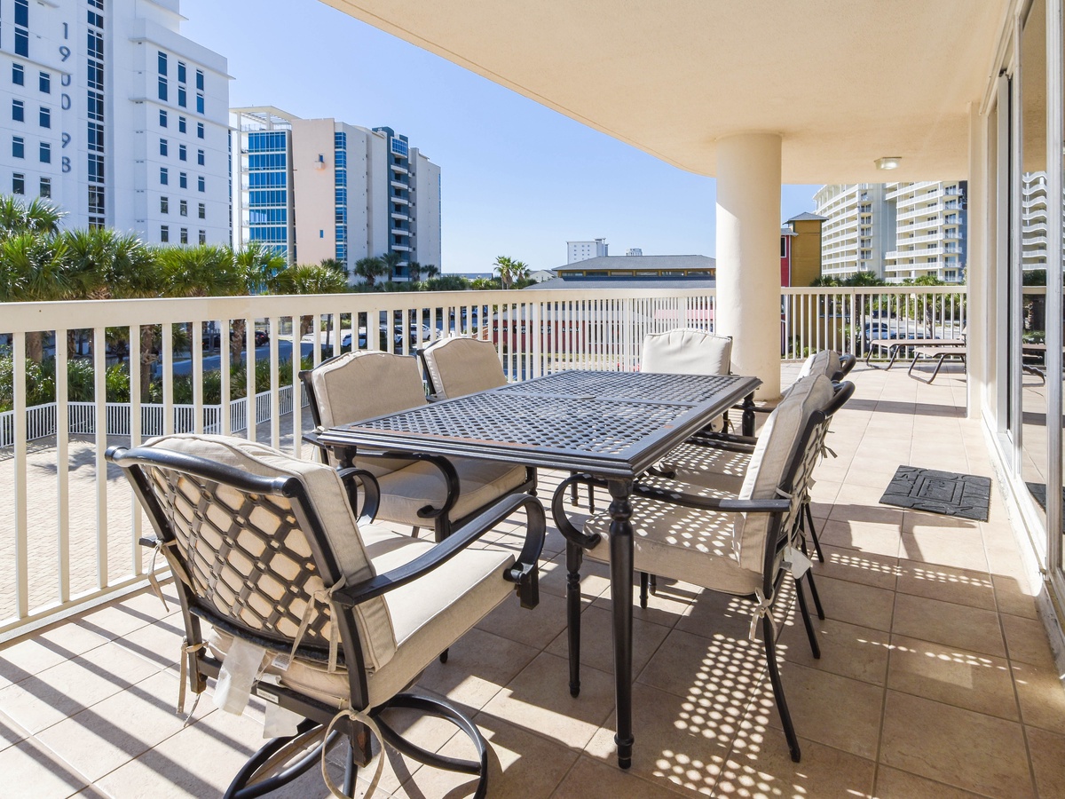 Silver Shells Maarten 308 - Balcony