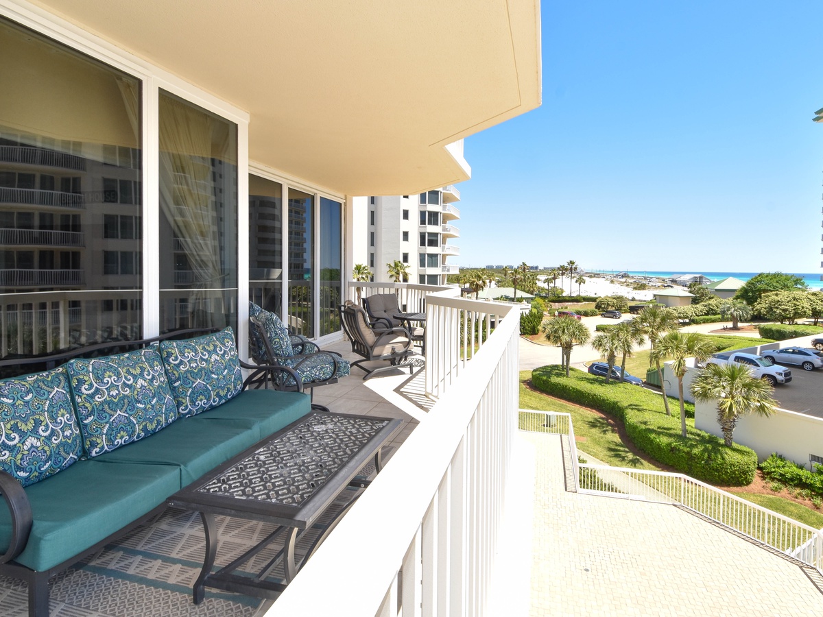 Silver Shells St. Croix 401 - Balcony with Seating