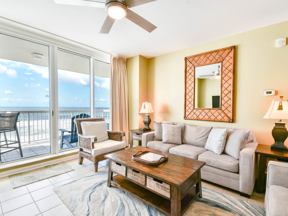 Silver Beach Towers W705