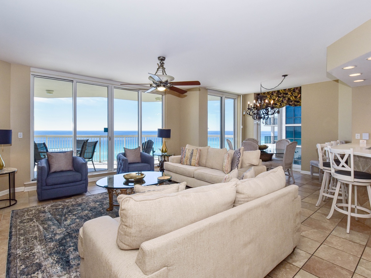 Silver Beach Towers W806