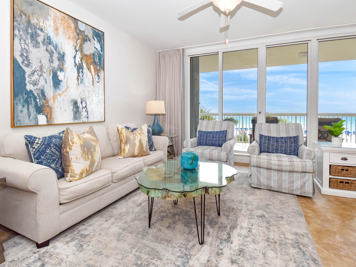 Silver Beach Towers E303