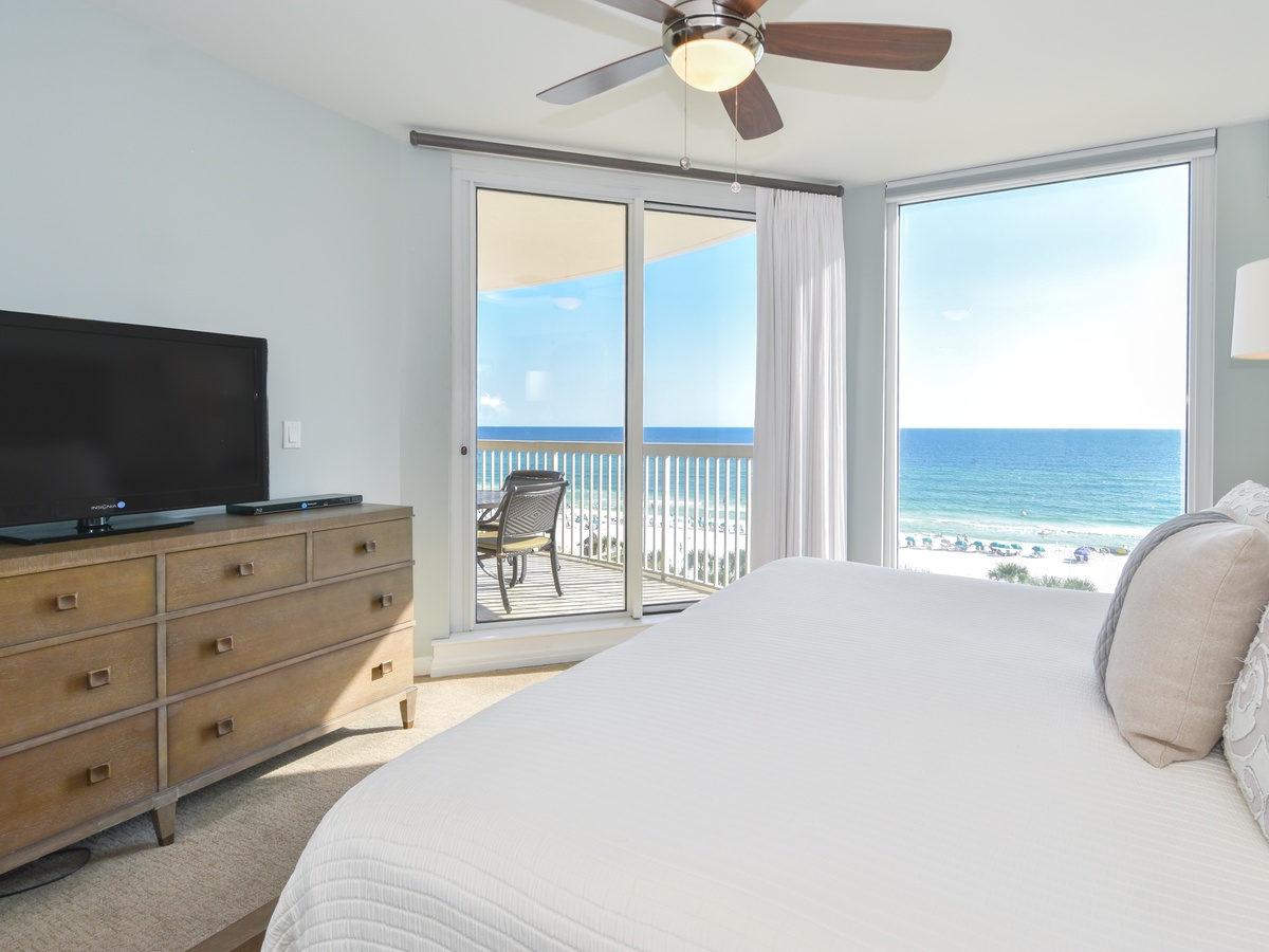 Silver Shells St. Maarten 606- Master Bedroom