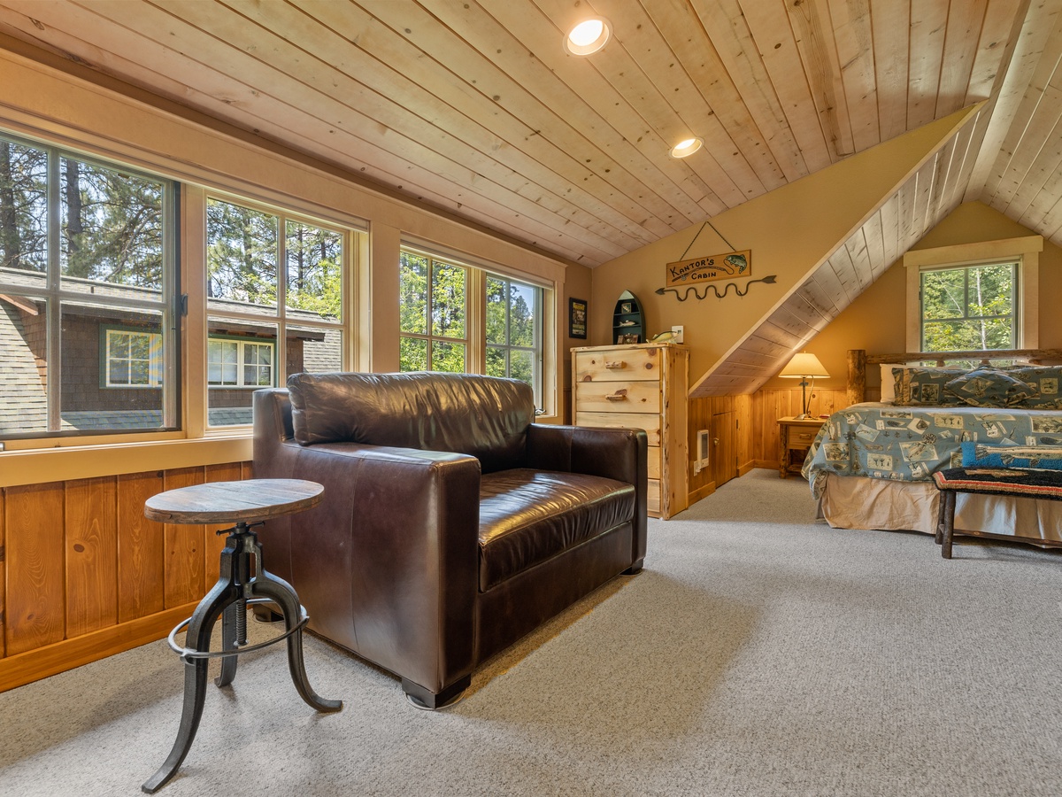 151-8931_230627_JILLROSELL Cabin 7