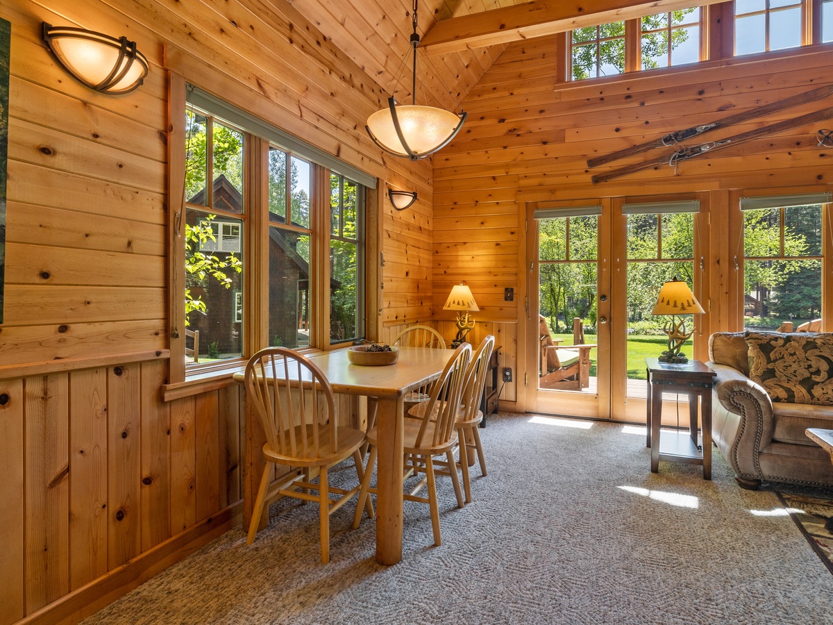 054-5846_230605_JILLROSELL CABIN 4