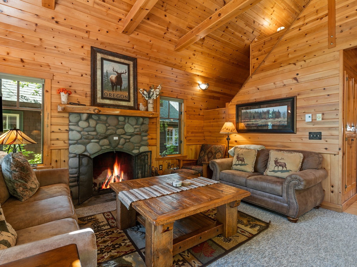 056-5855_230605_JILLROSELL CABIN 4