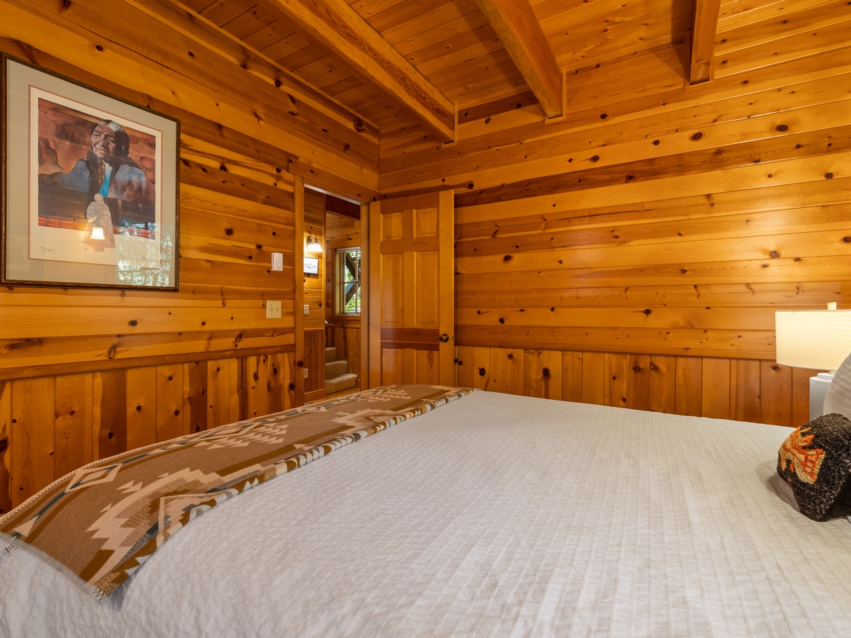 028-5732_230605_JILLROSELL CABIN 2