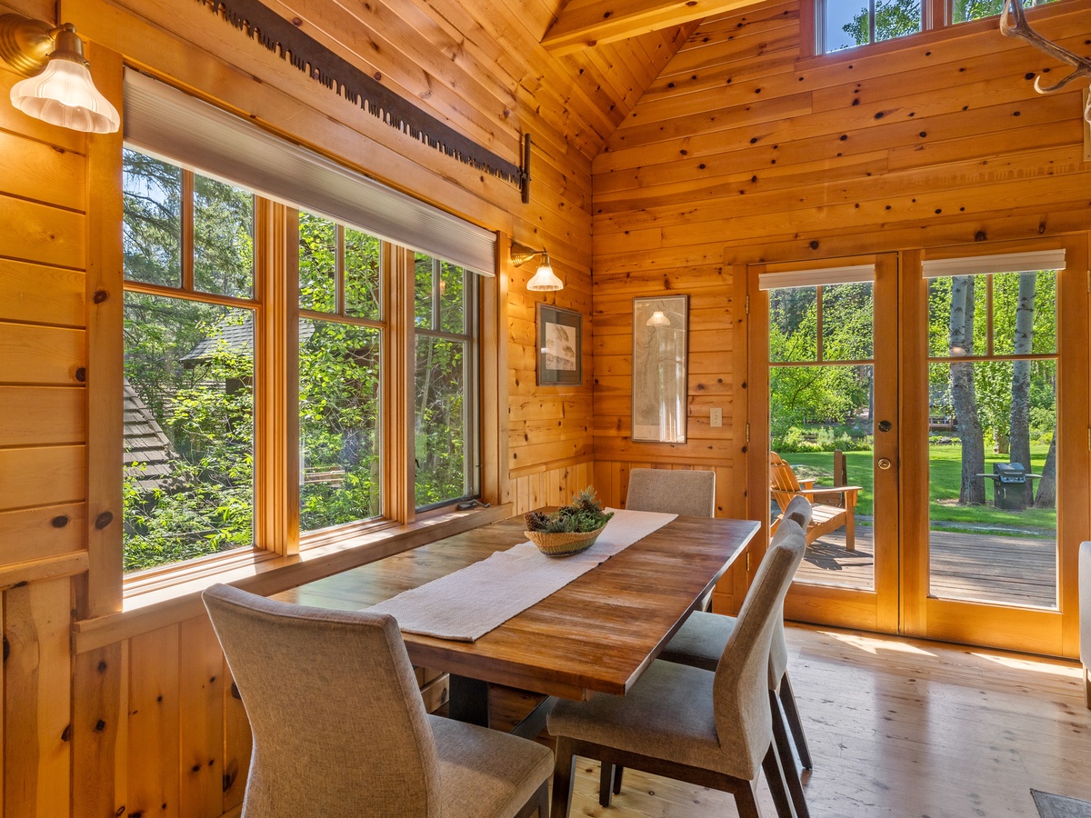 023-5735_230605_JILLROSELL CABIN 2