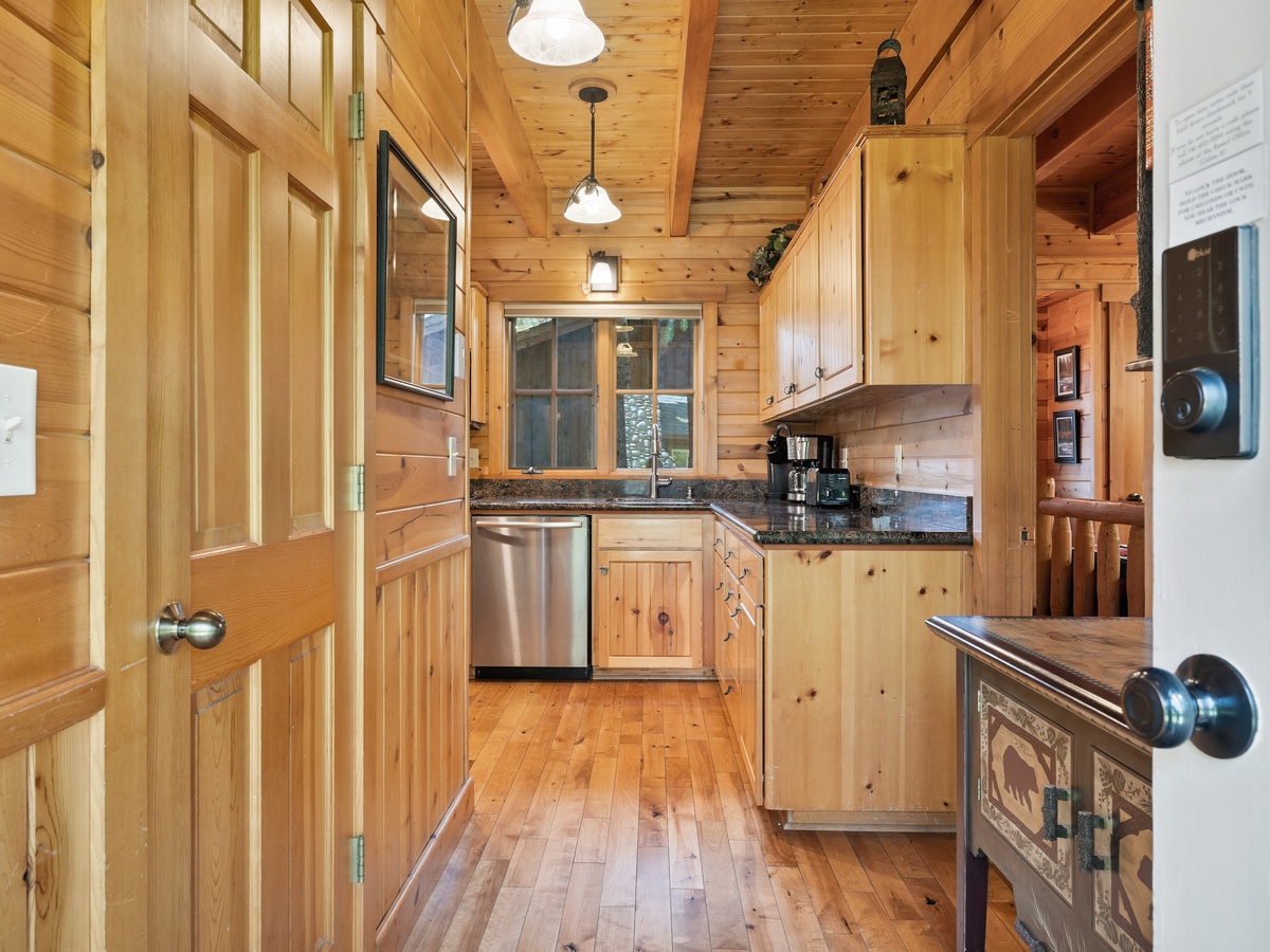 Metolius Cabin 10 | Photo 3