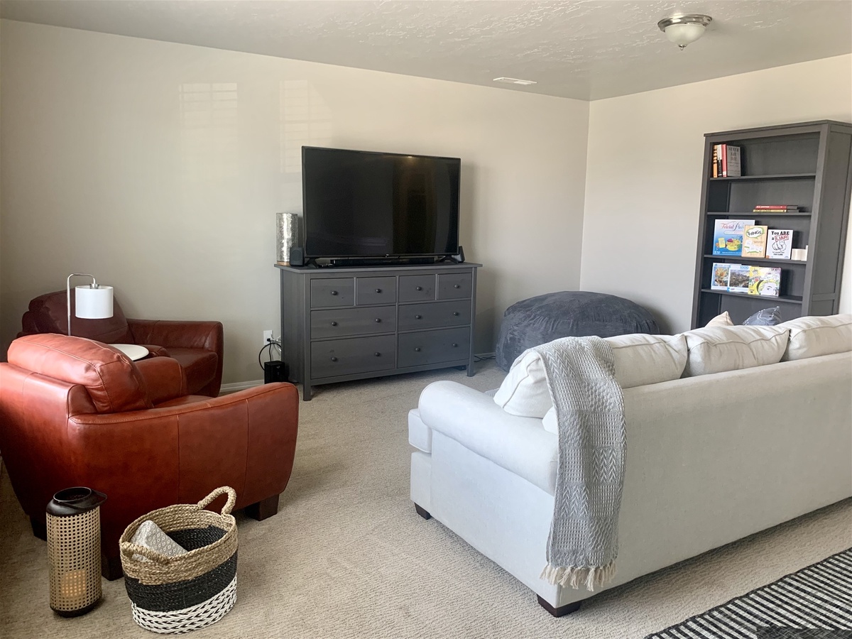 Upstairs Living Area