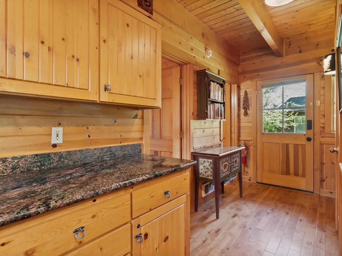 Metolius Cabin 10 | Photo 8