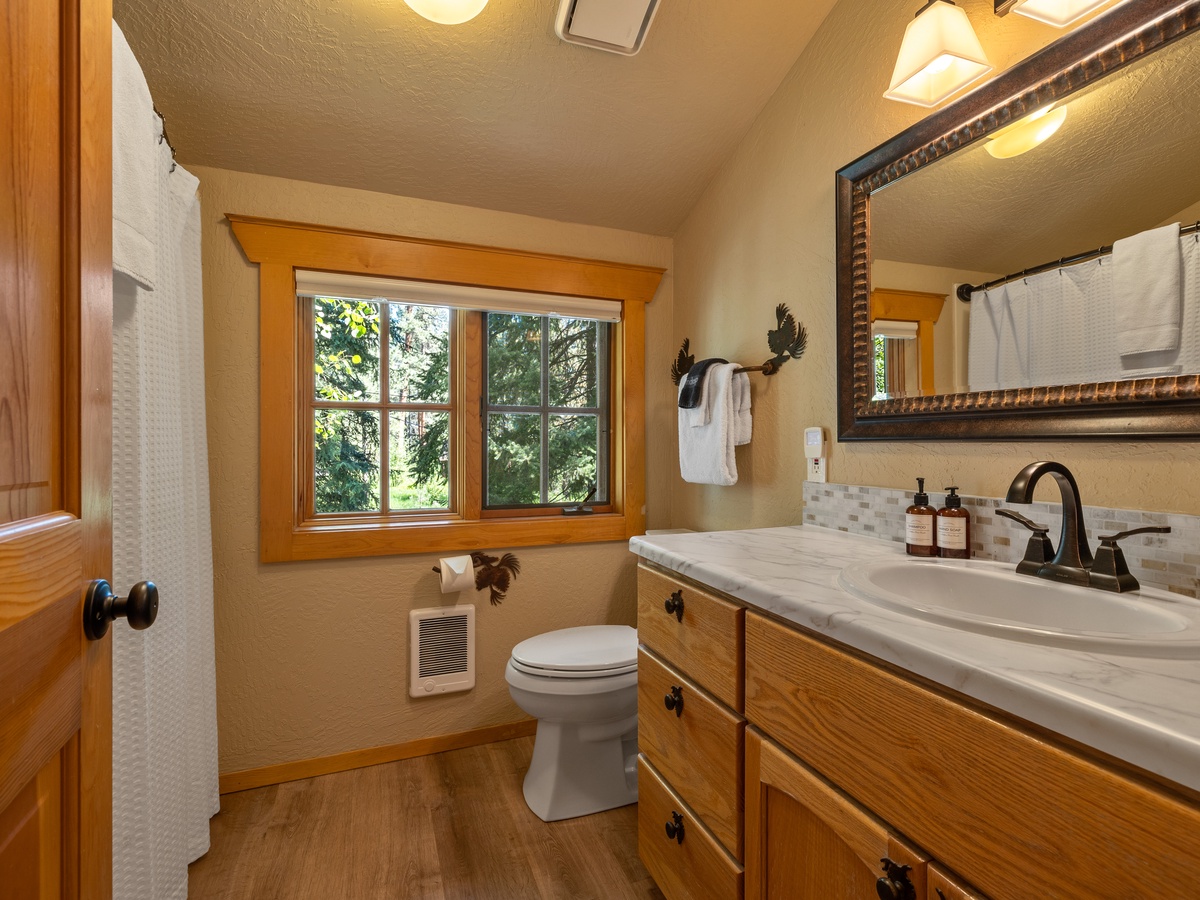 Metolius Cabin 1 | Photo 9