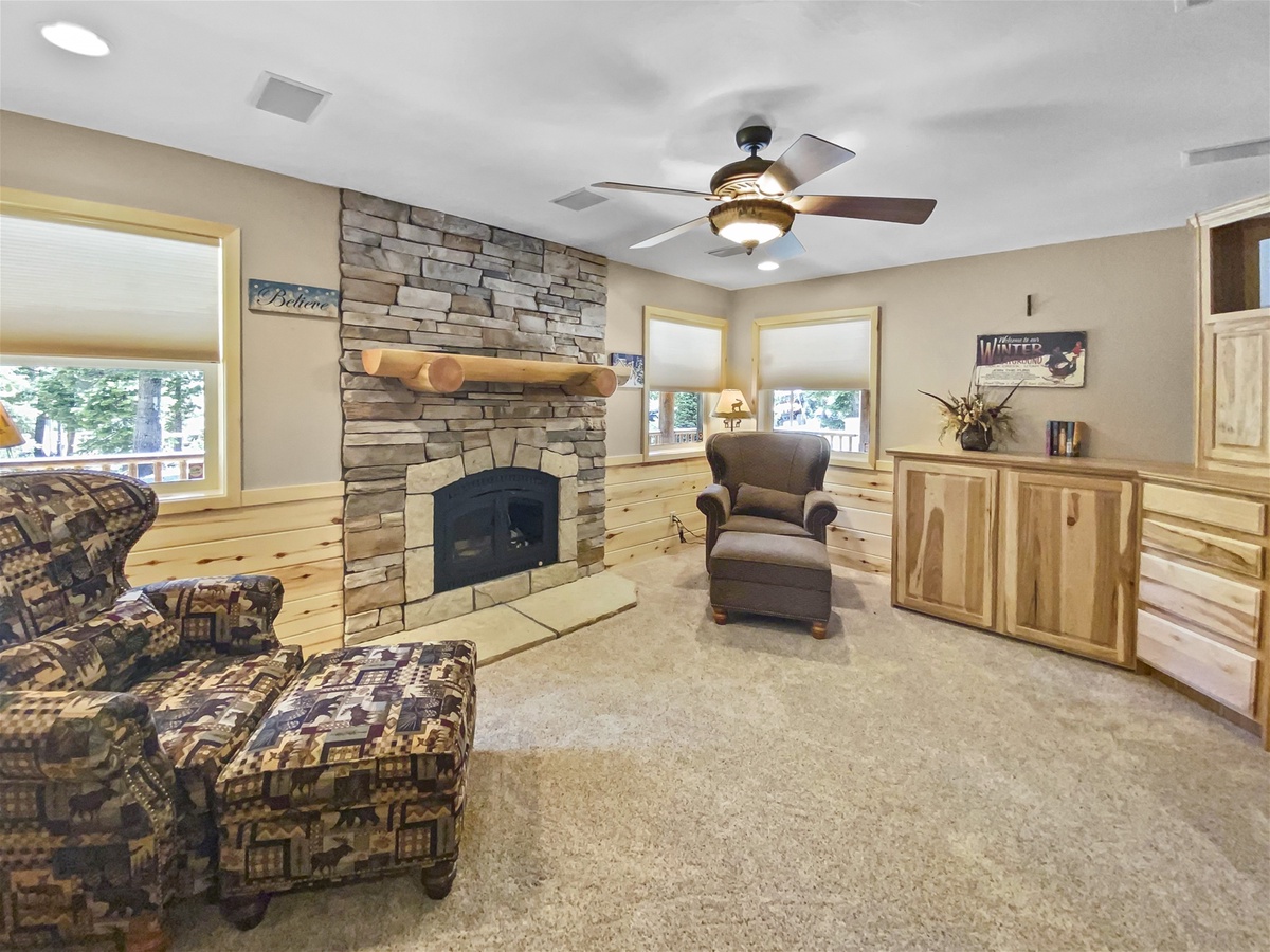 1655155817226Lava_House_Lhalton@familytimevacationrentals_com270122_br