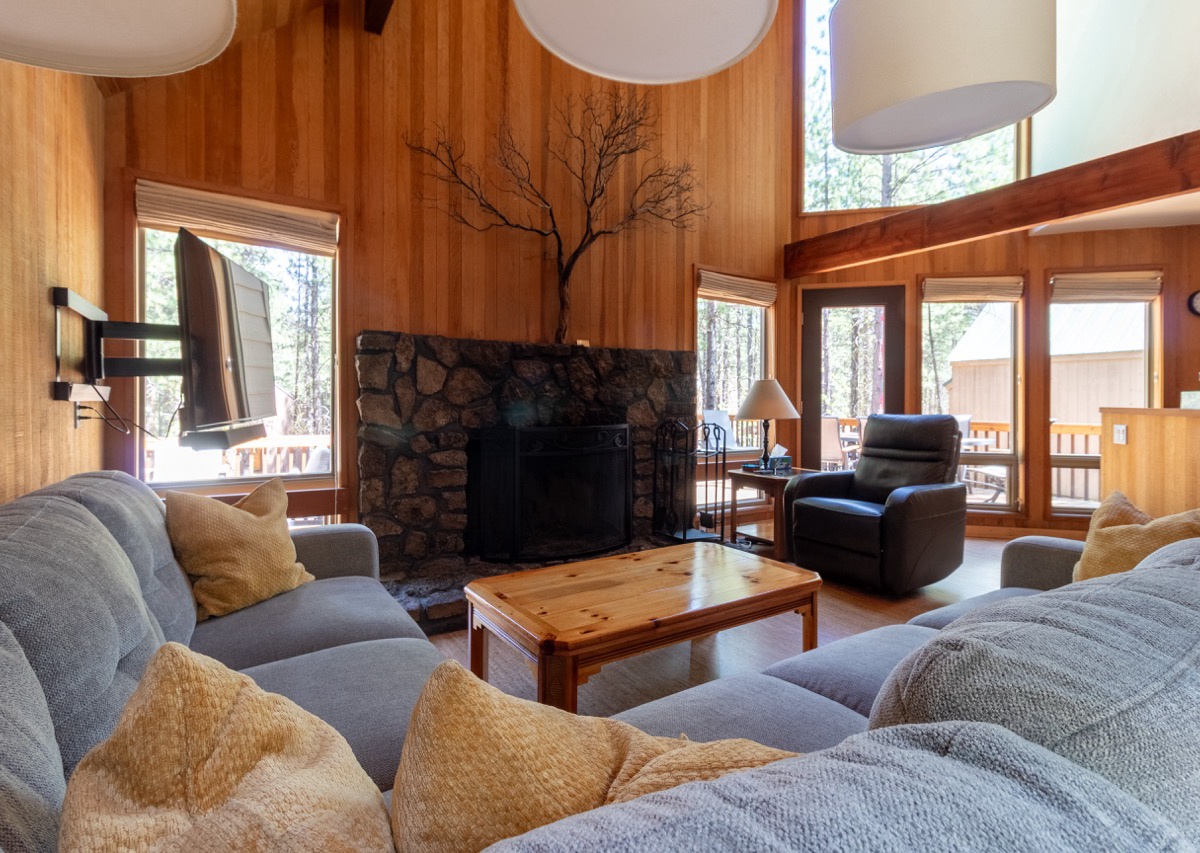 Living Room with Fireplace