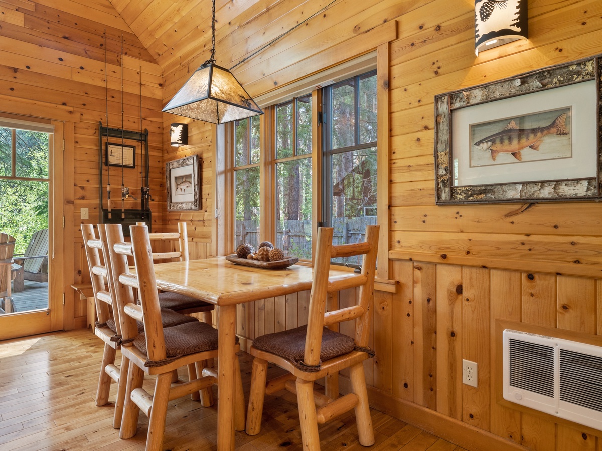 Metolius Cabin 10 | Photo 13