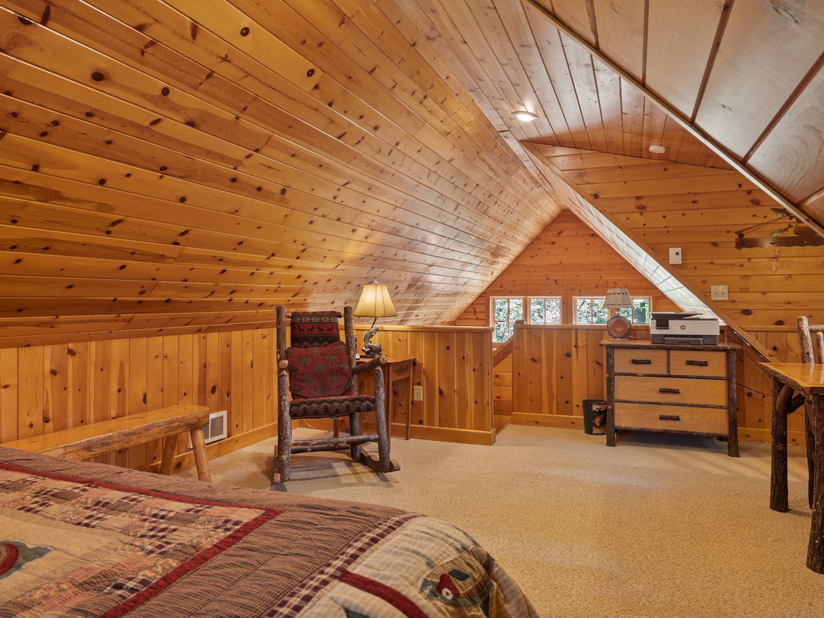 Metolius Cabin 10 | Photo 16