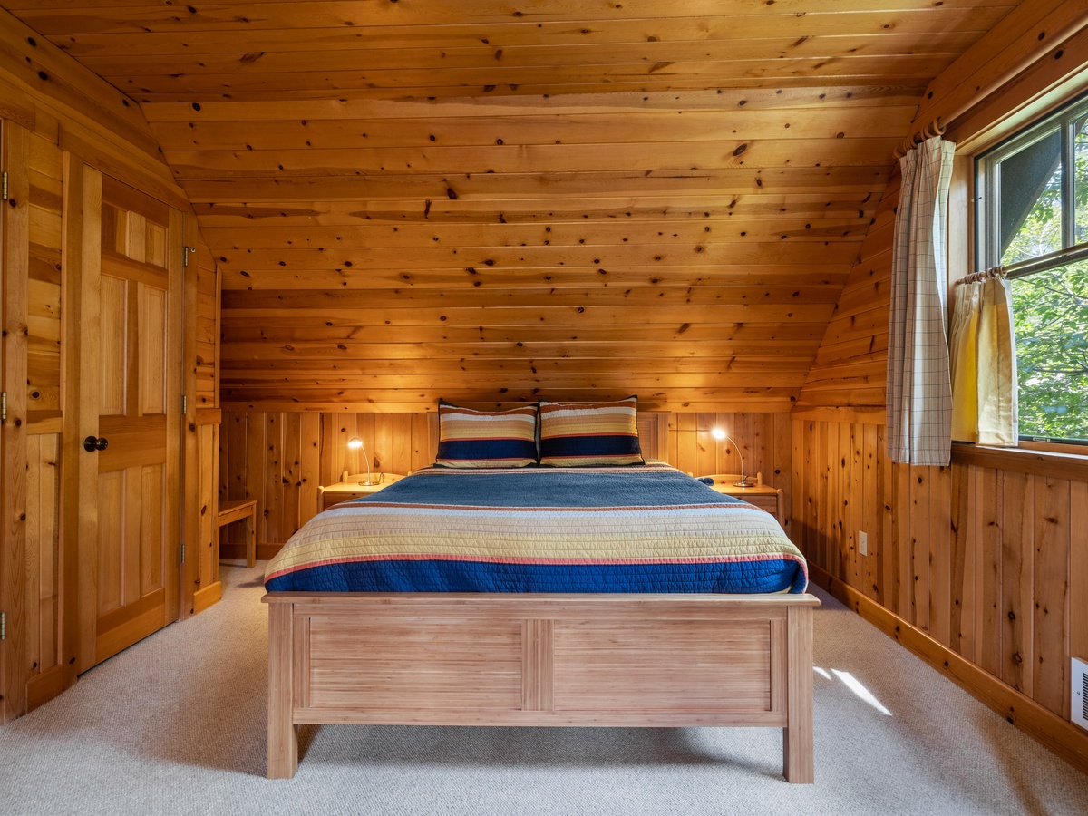 20-8868_230627_JILLROSELL Cabin 12