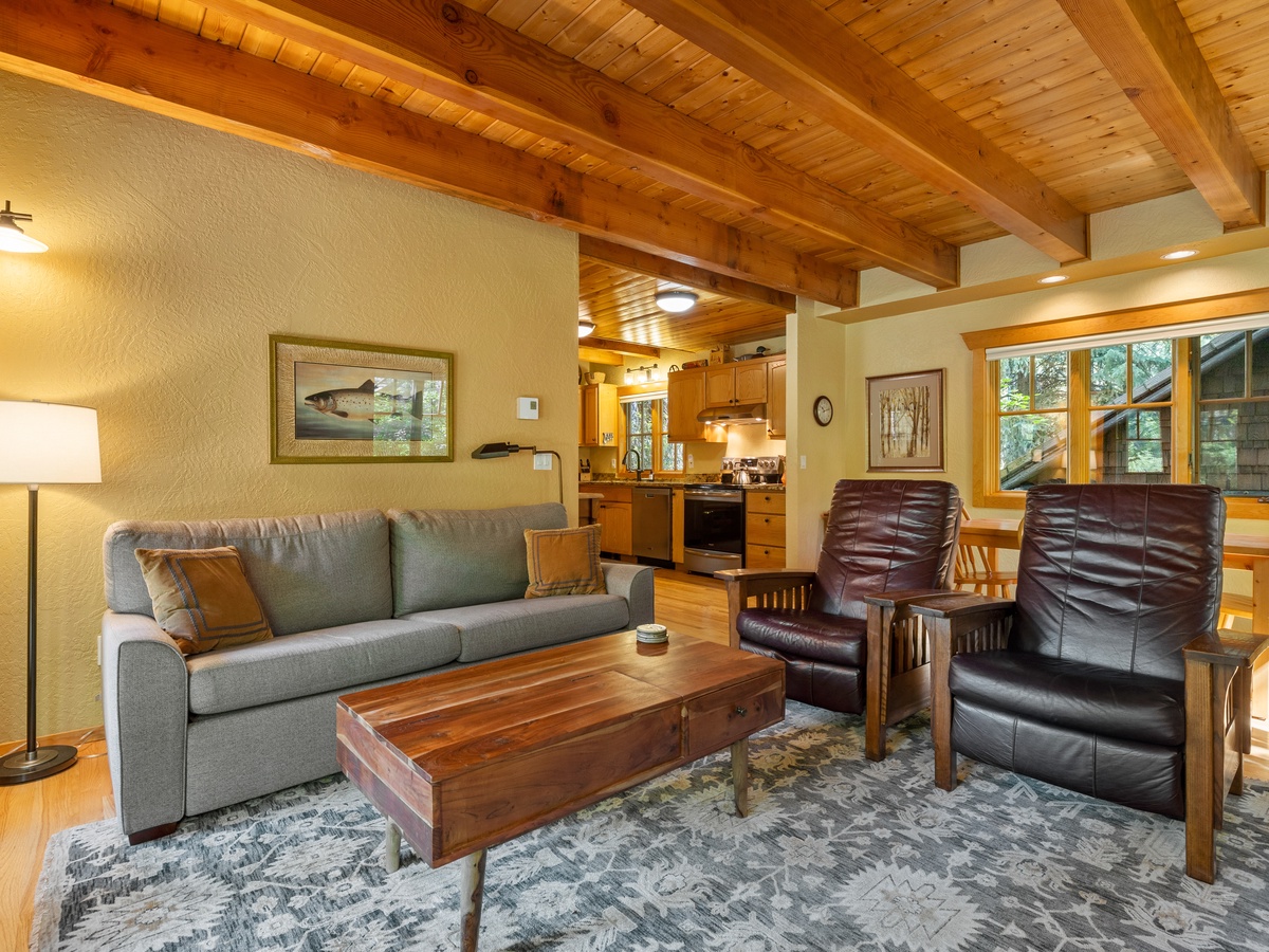 Metolius Cabin 1 | Photo 6