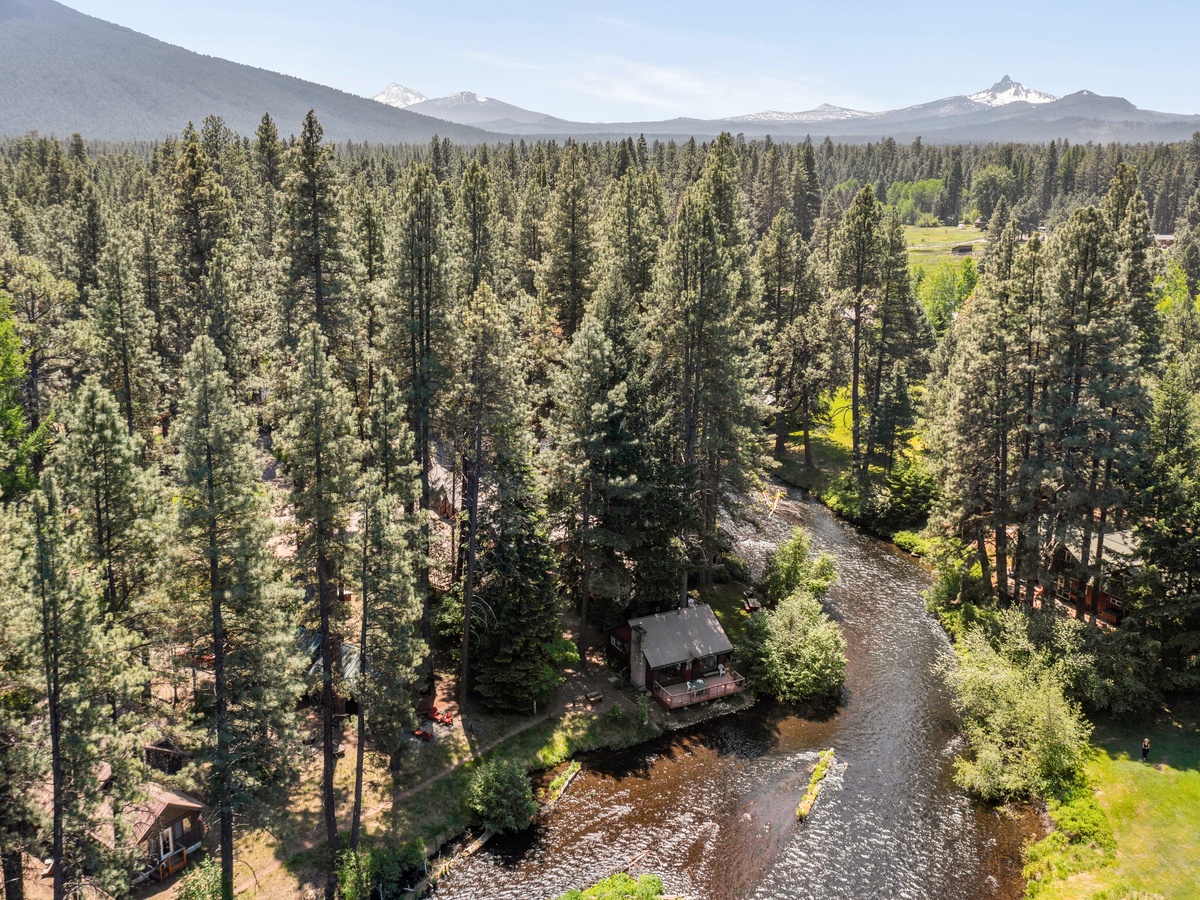 Metolius River Resort Cabin 12 - Fly Fishing & Hiking Retreat | Photo 451