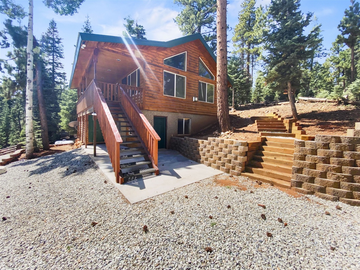 Mellow Meadows Cabin