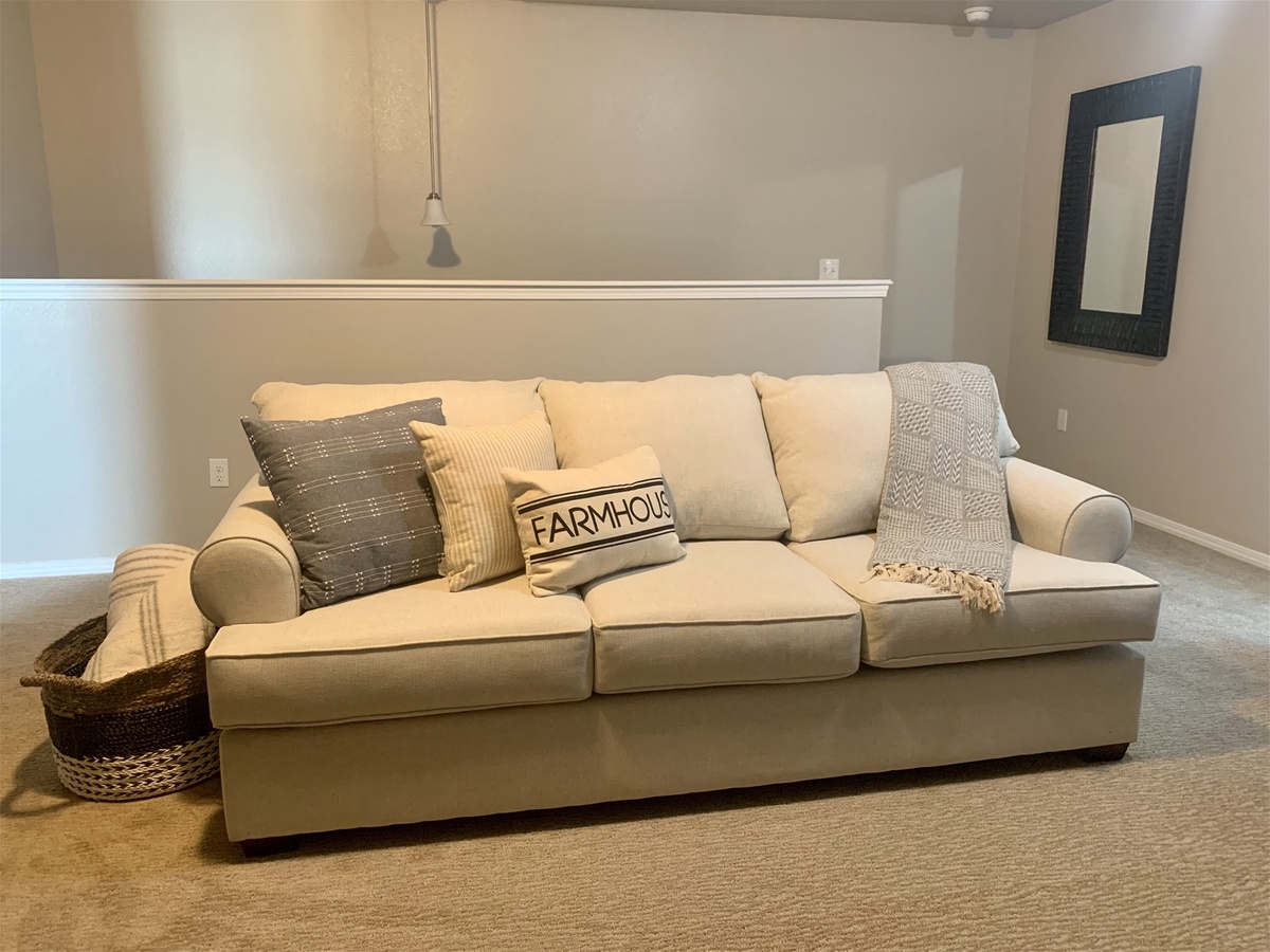 Upstairs Living Area