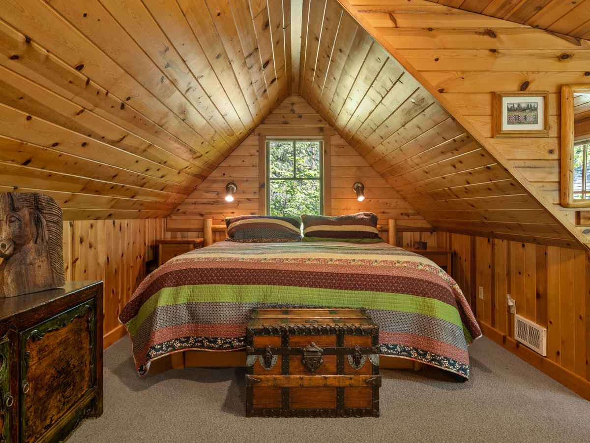 046-5816_230605_JILLROSELL CABIN 3