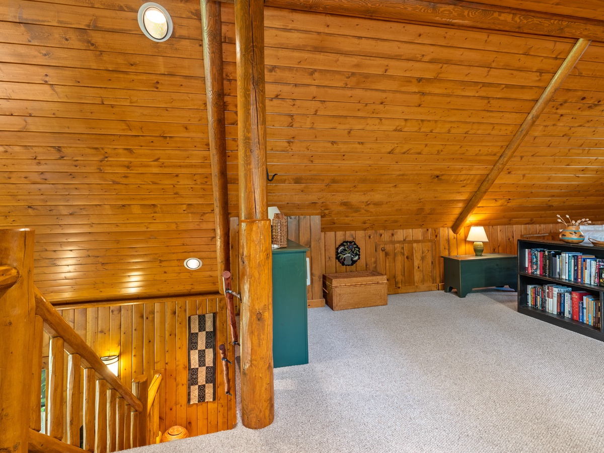 131-8667_230627_JILLROSELL Cabin 6