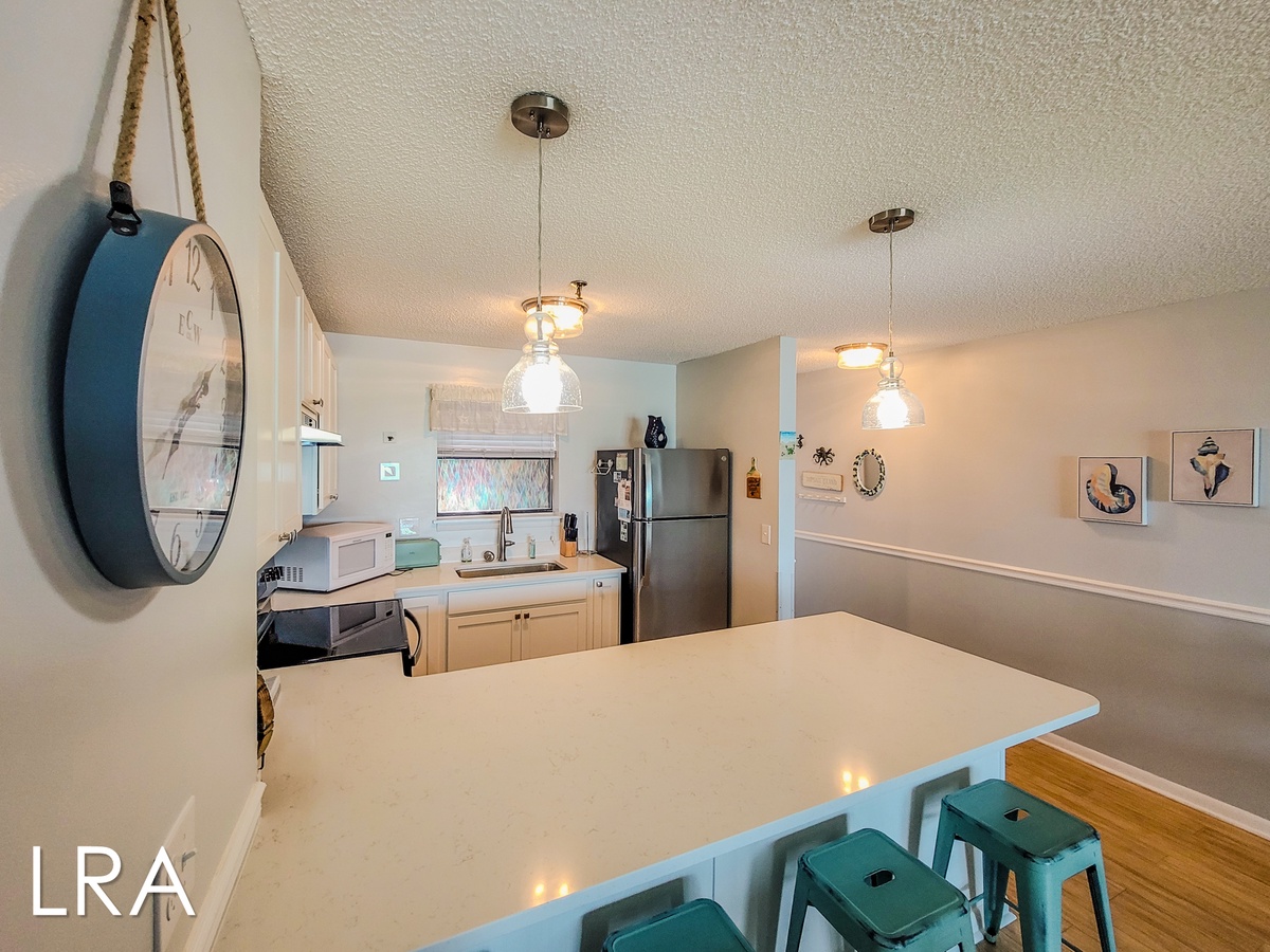 1866 New River Inlet Rd #3407 (Isle Of Palm Trees {Int Refresh - Kitchen]) - watermarked-7